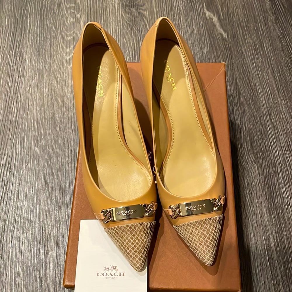 Coach tan shoes with snake skin tips